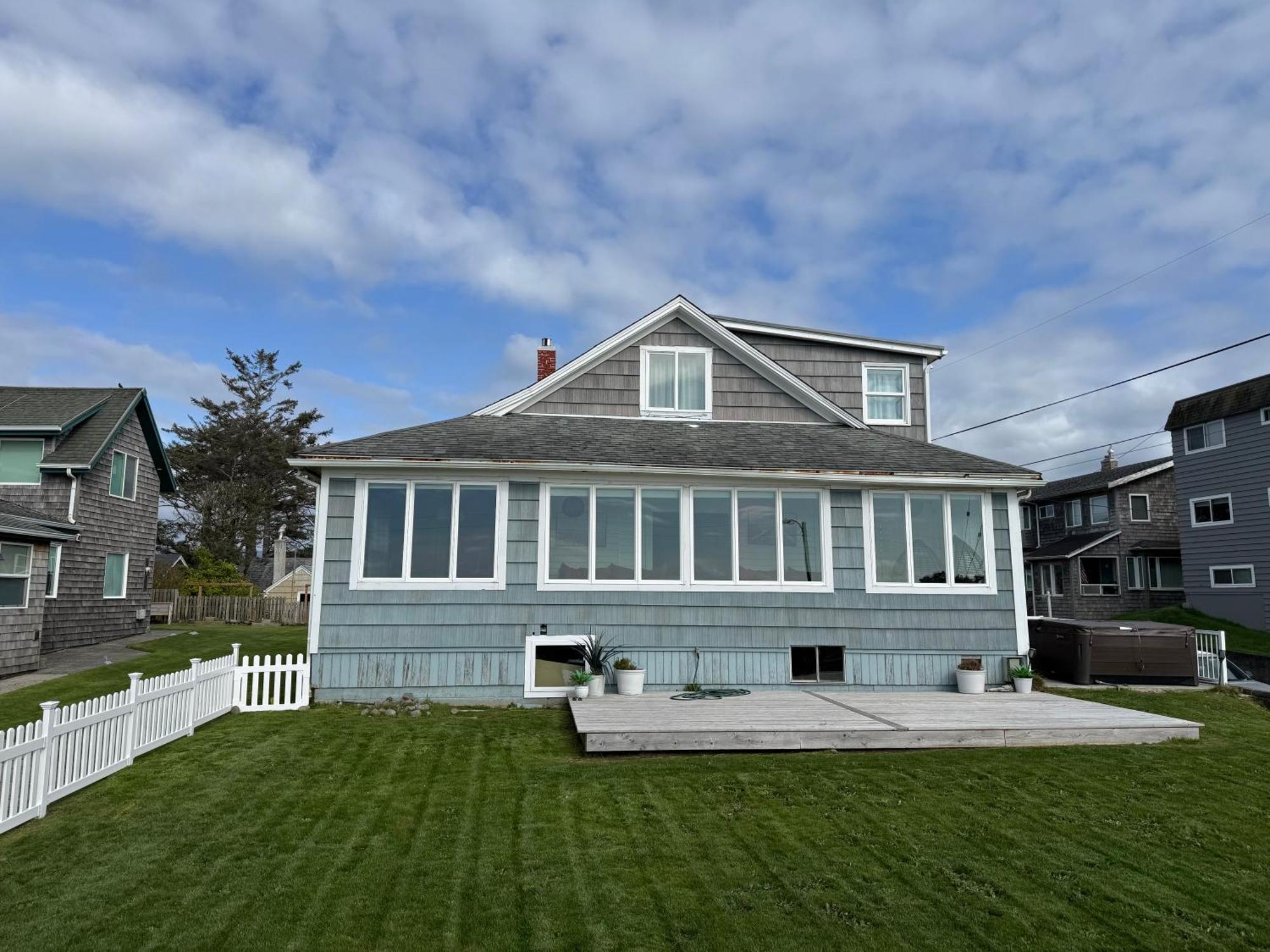 Front House On The Promenade